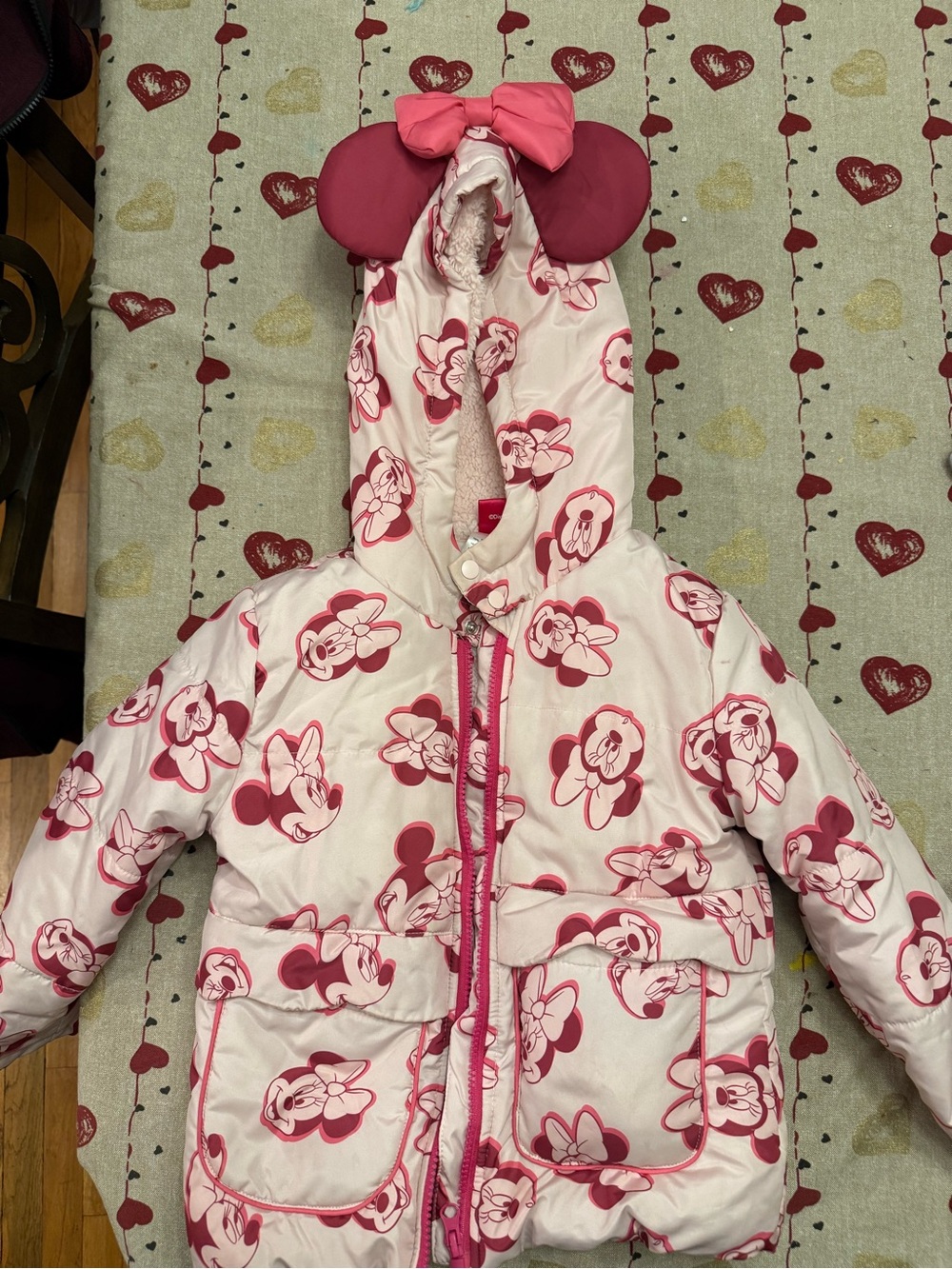 Disney Pink and Dark Pink Minnie Mouse Puffer Jacket